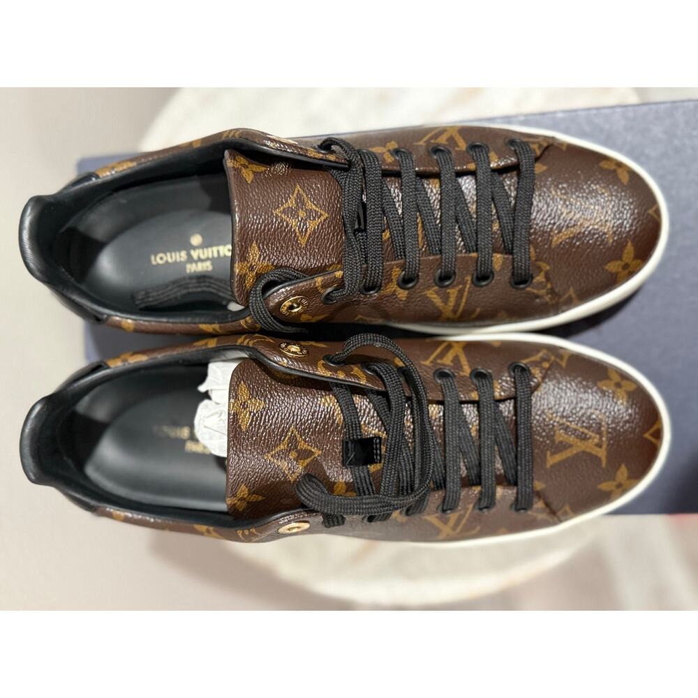 Louis Vuitton Frontrow Monogram Patent Canvas Sneakers with POA. Sz 39 eu 9 wmn - Picture 2 of 14
